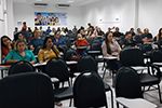 O uso de Óleos Essenciais é tema de palestra para alunos de Farmácia e Nutrição